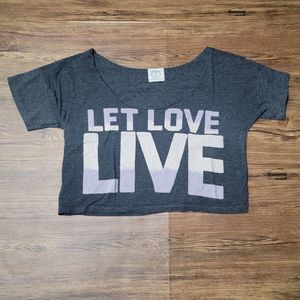 American Eagle Outfitters Vintage "Let Love Live" Graphic Crop Top - Size Small